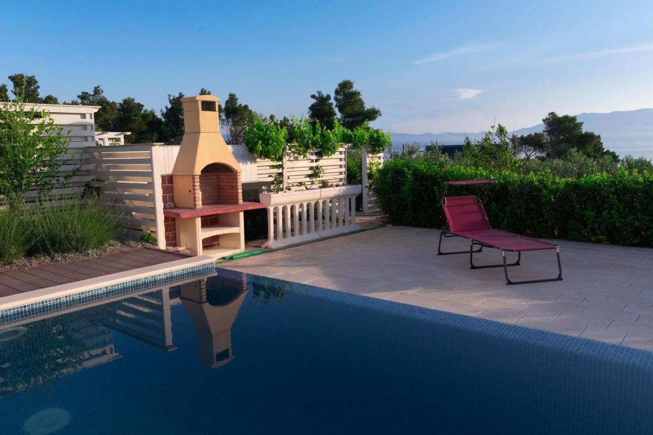Sea Cats' Villas Sutivan ภายนอก รูปภาพ