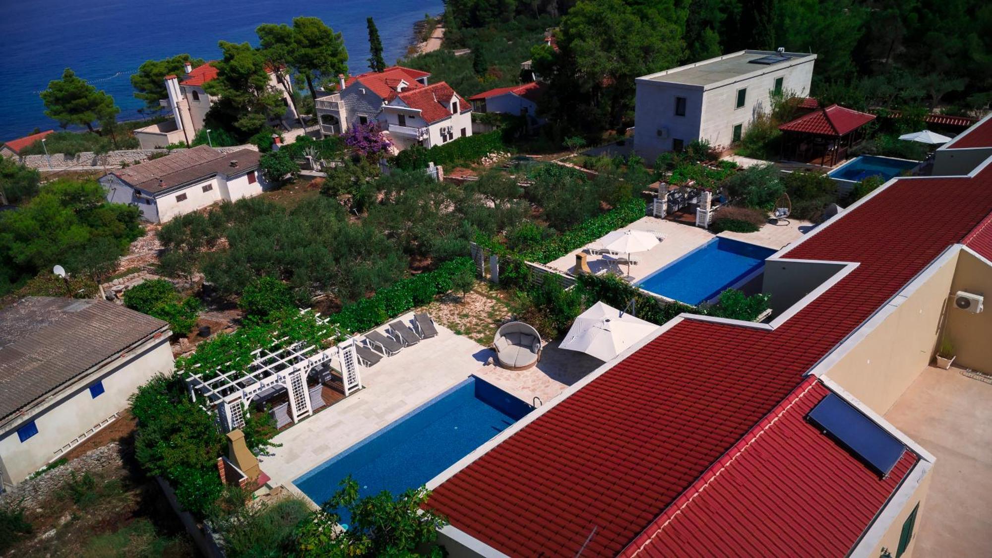 Sea Cats' Villas Sutivan ภายนอก รูปภาพ